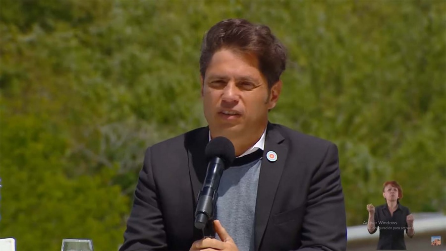 Governor Axel Kicillof present at the event Photo captures TV