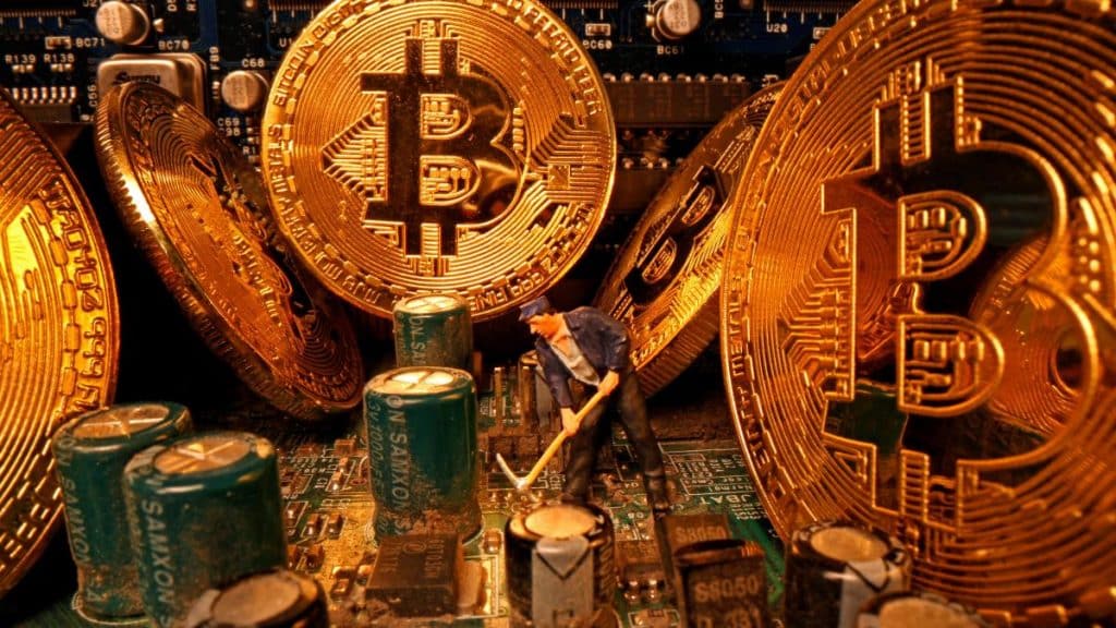 Cryptocurrency theft points to record high in 2022