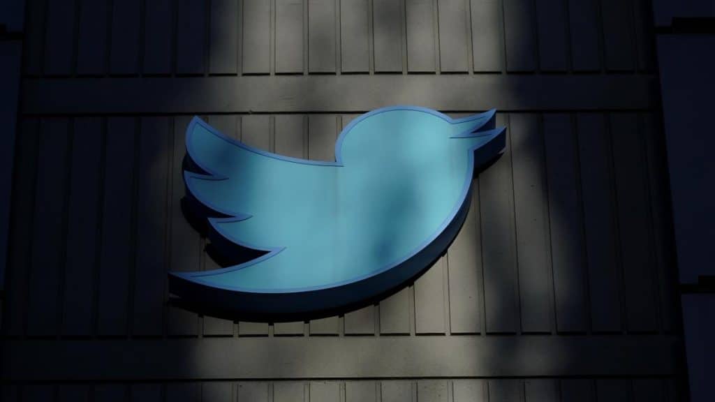New front for Twitter: record companies denounce a violation "massive" of intellectual property