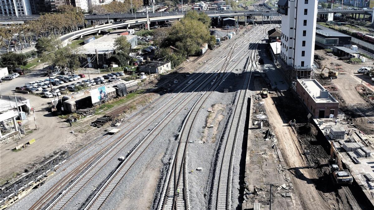 The platforms and the access roads to the Retiro station of the Miter Railway were renovated and will be enabled again from this Monday